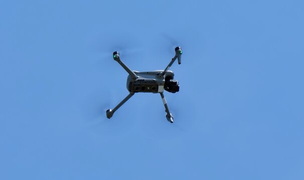 Surveillance drone automated license plate reader cameras patrol local home owners association - safety security personal privacy right 4th amendment