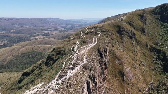 Aerial view of mountains of Serra da Canastra and Gurita Valley, in Delfin&oacute;polis, Minas Gerais, Brazil