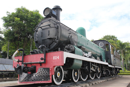 Vintage Steam Locomotive Train No. 804