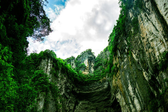 Rock formations on karst landforms - Eagles