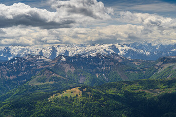 Fototapeta premium Panoramic view of snow-capped Austrian Alps near Wolfgangsee in Salzburg