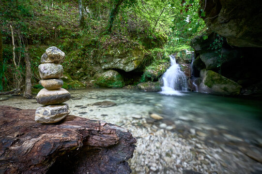 Parco Nazionale della Maiella e le misteriose Gole del Fiume Alento - Serramonacesca (PE) - Abruzzo