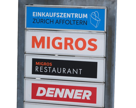 Migros, Denner und Migros Restaurant Logo beim Einkaufszentrum in Z&uuml;rich Affoltern, isoliert mit freigestelltem Hintergrund im PNG Format, Z&uuml;rich 22.8.2026