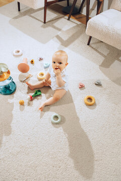 Baby is learning with  playing