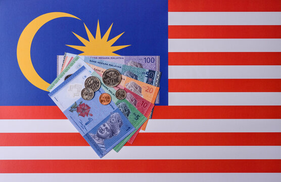 Malaysian ringgit banknotes as a tool for trade and financial transactions. The Malaysian ringgit