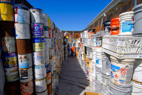 Tampa Household paint Florida recycling station collection household trash and chemical waste. 08.25.26