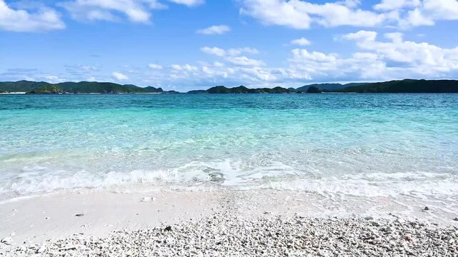 慶良間諸島　阿嘉島のニシバマビーチ