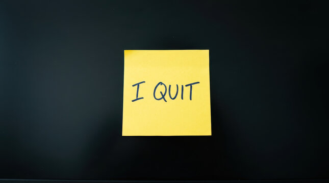 Resignation note highlights labor shortage impact as employee departure creates workplace uncertainty and emotional pressure for management teams