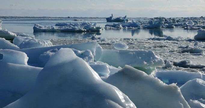 オホーツク海の流氷