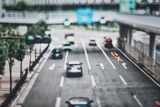 大阪の道路ぼかし風景