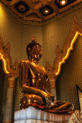 Golden Buddha Statue at Wat Traimit in Bangkok © atosan