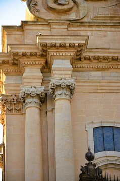 Section of the second tier of the fa&ccedil;ade of the Cathedral of San Giorgio in Ragusa Ibla