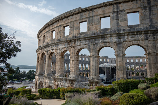 colosseum in pula