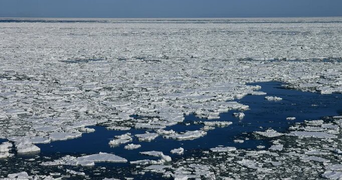 能取岬からオホーツク海の流氷