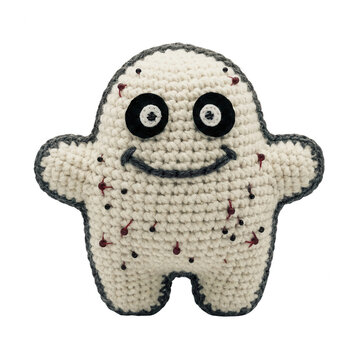 Ein handgefertigtes, geh&auml;keltes Stofftier in Form eines niedlichen Geistes mit aufgestickten Details, isoliert vor einem wei&szlig;en Hintergrund f&uuml;r kreative Halloween-Dekorationen.