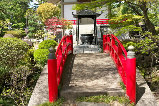 traditional japanese garden red bridge temple nikko