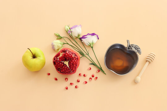 Rosh hashanah (jewish New Year holiday) concept. Traditional symbols