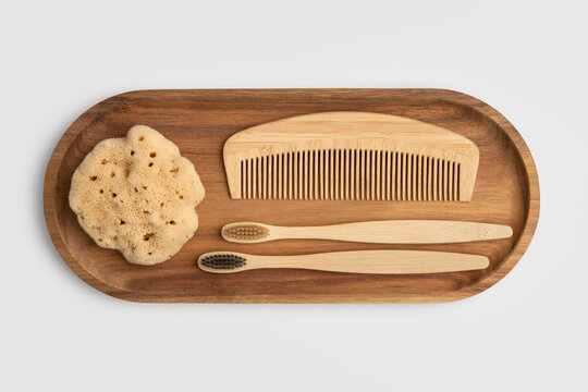 Zero waste spa bathroom accessories with sea sponge bamboo comb and toothbrushes