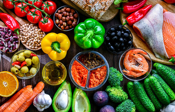 Food products representing the Mediterranean diet