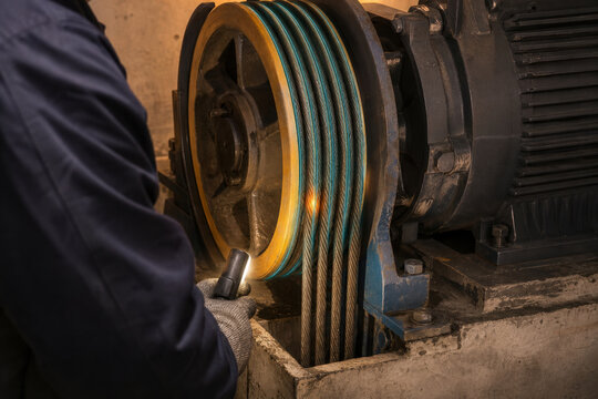 Elevator Cable Wear Inspection for Lift Safety Preventive Maintenance and High Rise Building Reliability