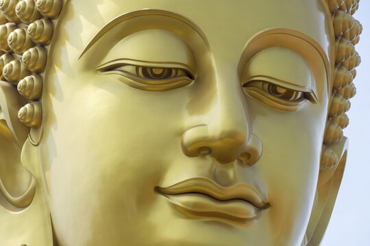 The 69-metre Buddha statue (Big Buddha Bangkok), in the lotus position, visible from afar across the khlongs, dedicated to Luang Pu Sodh Candasaro, Wat Paknam Phasi Charoen, Phasi Charoen district, Bangkok, Thailand
