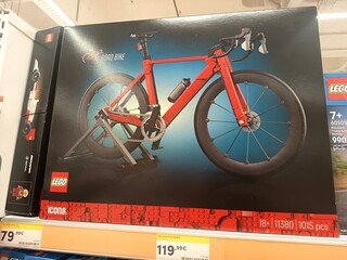 Fototapeta premium Lego bicycle and bike
