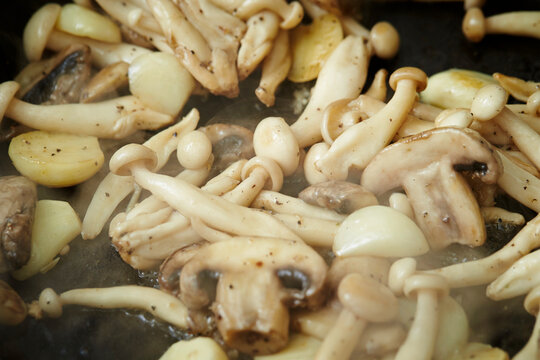 mushrooms in a frying pan