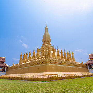 The most beautiful Viewpoint  Architecture at Pha That Luang Temple in Vientiane, Laos