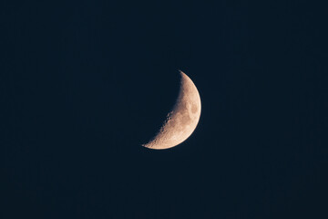 Crescent Moon in Dark Sky © KAMIL KOSIBA