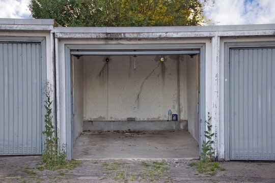 Leere Garage