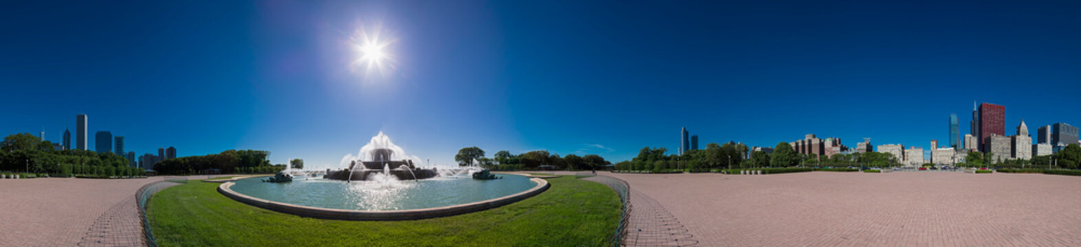 USA, Illinois, Chicago, Millennium Park with Buckingham Fountain, 360 degree panorama