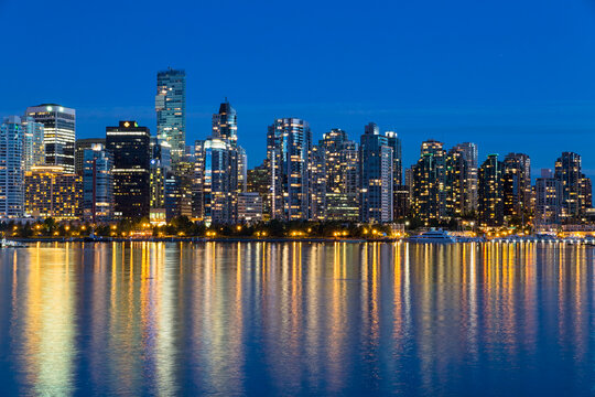 Canada, Skyline of Vancouver at night