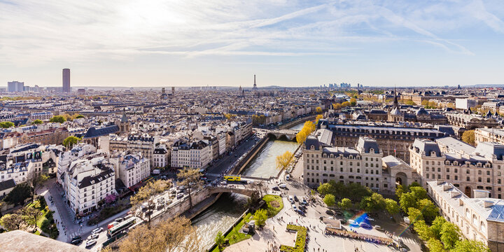 France, Paris, City center with Eiffel tower and Tour Montparnasse in background