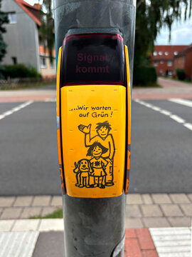 Fu&szlig;g&auml;ngerampel ...wir warten auf Gr&uuml;n
