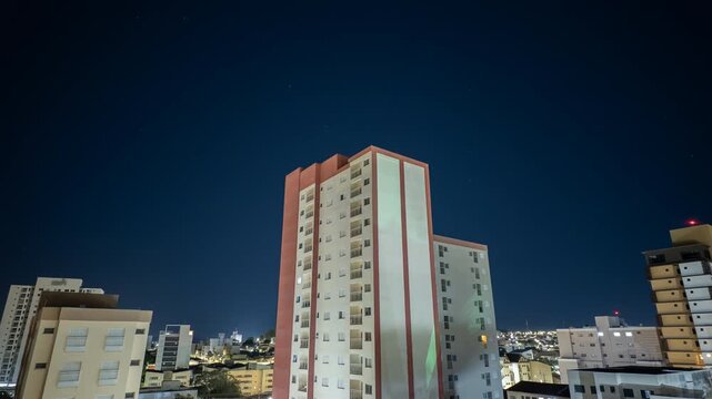 Late Night Timelapse of Residential Tower in S o Carlos