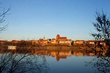 Panorama of Torun - Vistula river, Poland  © 123108 Aneta