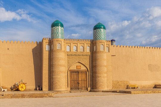 Ancient Fortress Gate with Turquoise Towers in Itchan Kala, Khiva, Uzbekistan