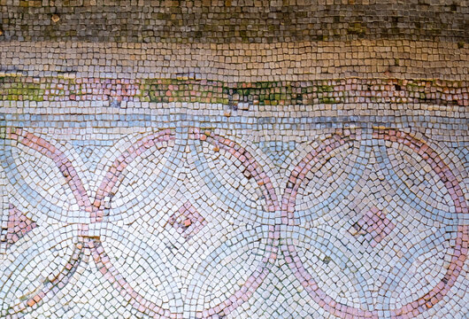 Mosiacs & Hypercourse At Chedworth Roman Villa