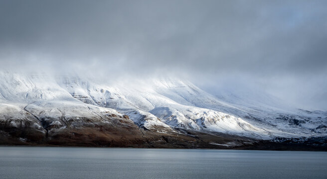 Svalbard in autumn, snow