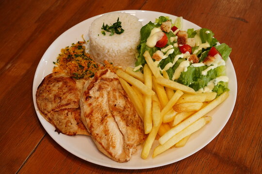 Frango Prato Executivo - Comida - Alimento - Almo&ccedil;o - Shopping