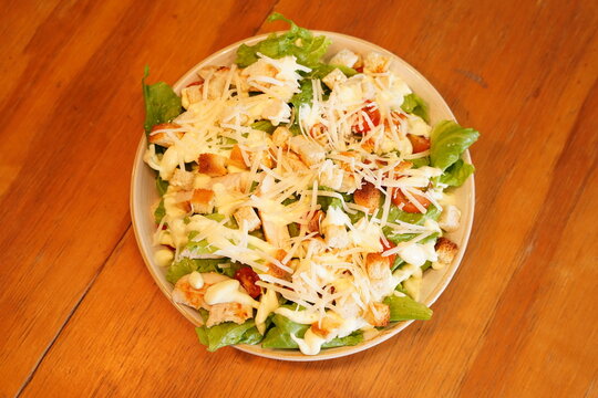 Salada - Prato Executivo - Comida - Alimento - Almo&ccedil;o - Shopping - Saud&aacute;vel - Caesar salad