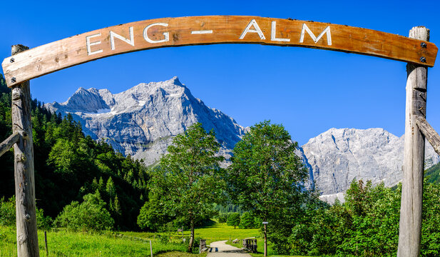 famous valley in austria - alpe eng