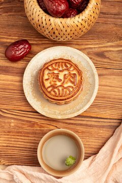 Chinese style traditional jujube mooncake