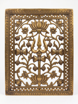 Lotus floral jaali panel with curling botanical vines and antique brass temple ornamentation