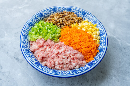 Nutritious and Healthy Dumpling Filling &ndash; A Bowl of Chopped Vegetables and Minced Pork
