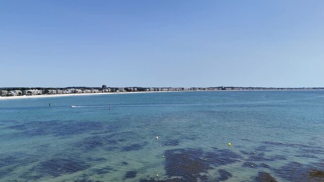 baie et plage de la Baule en Loire-Atlantique