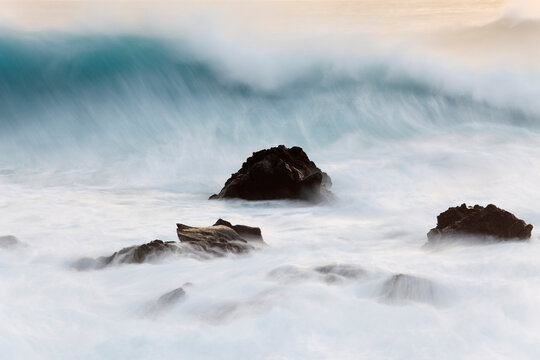 Spain, Canary Islands, La Gomera, La Playa, View of sea waves