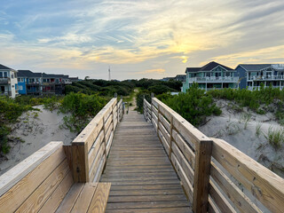 Obraz premium Walkway from Beach in Corolla North Carolina During Sunset