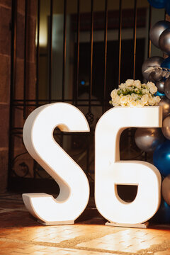 balloon decorations at a party