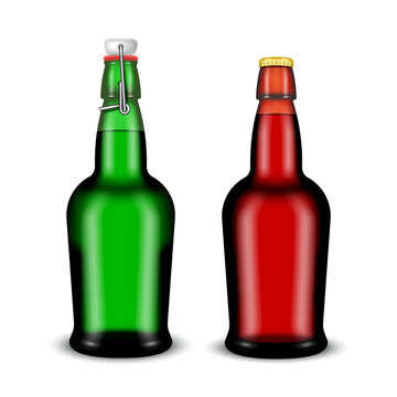 The green glass bottle with swing top closure and brown glass bottle with crown cap Realistic vector 3d blank mockup for craft brewery packaging, beverage advertising, and menu branding.